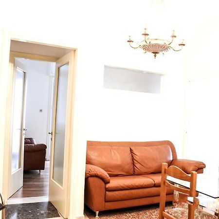 Athens Central 3Bd Apartment Next To Metro Luxury Eksteriør billede