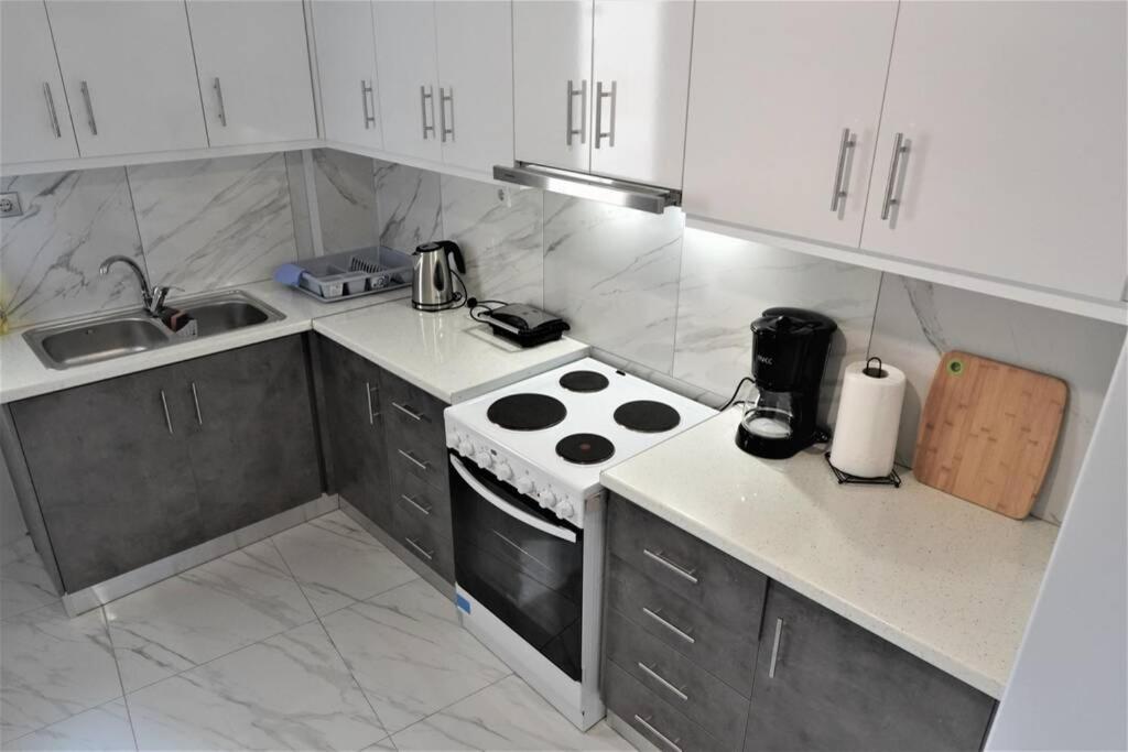 Athens Central 3Bd Apartment Next To Metro Luxury Eksteriør billede