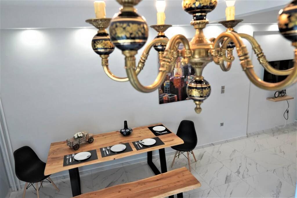 Athens Central 3Bd Apartment Next To Metro Luxury Eksteriør billede